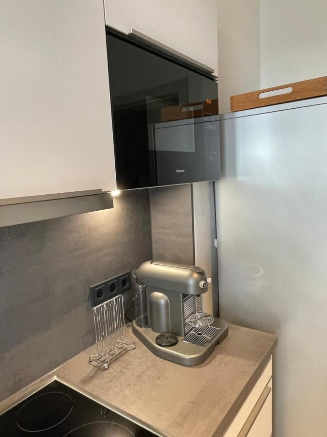 Schoene Grosse 4 Zimmer-Altbauwohnung 基尔 外观 照片