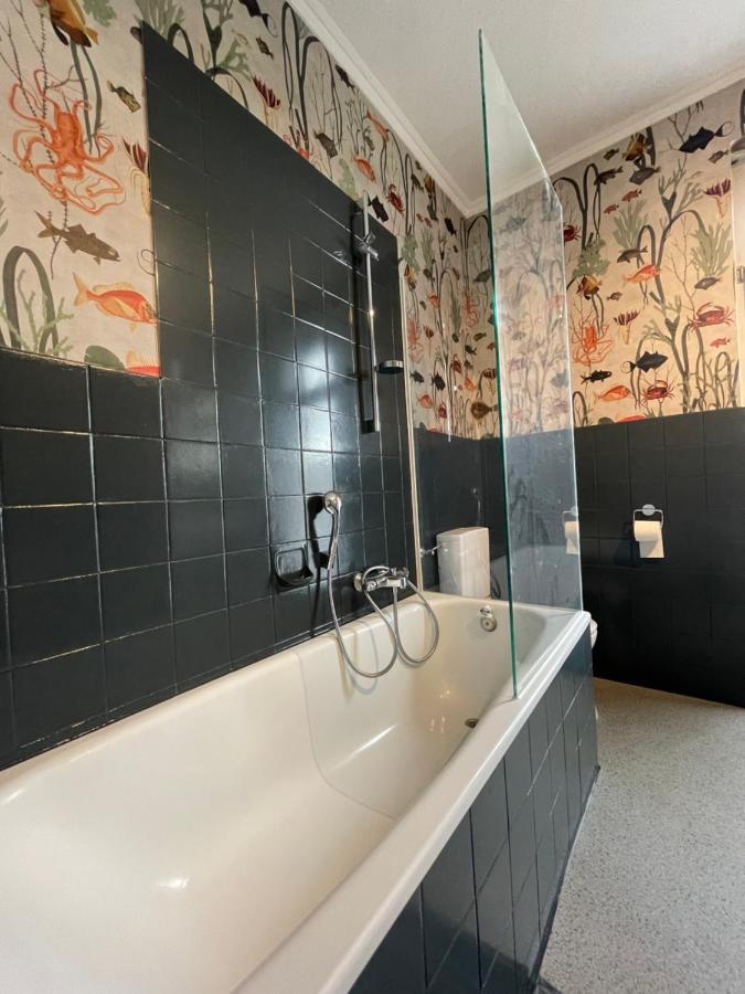 Schoene Grosse 4 Zimmer-Altbauwohnung 基尔 外观 照片
